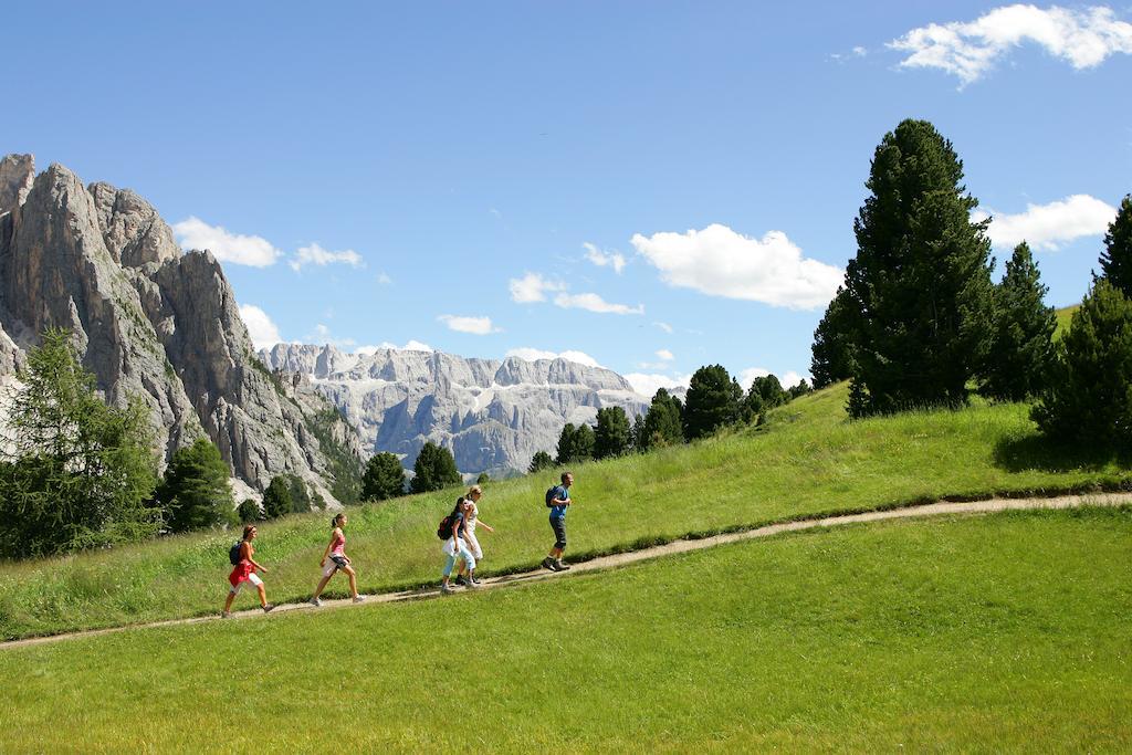 Apartments La Baita Santa Cristina Val Gardena Eksteriør bilde